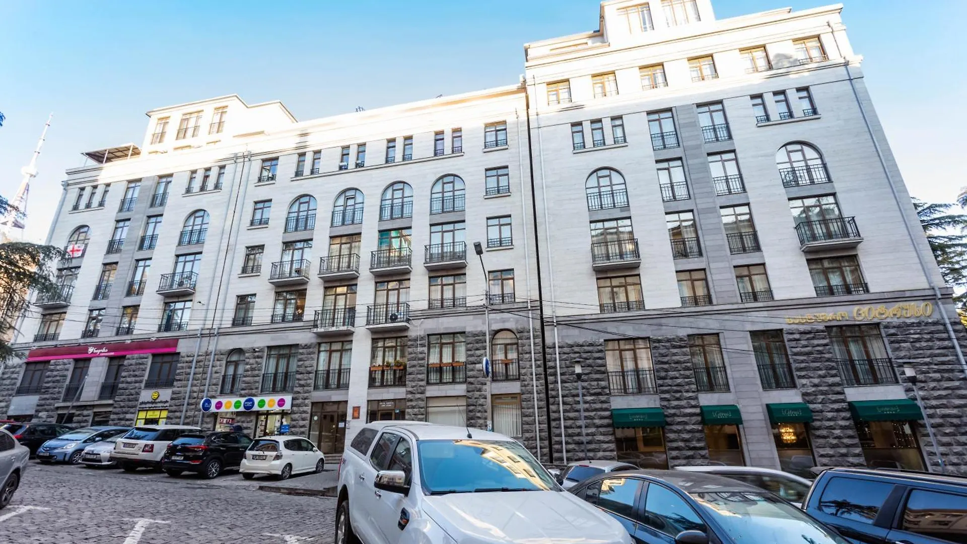 Apartment In The City Of Tbilisi